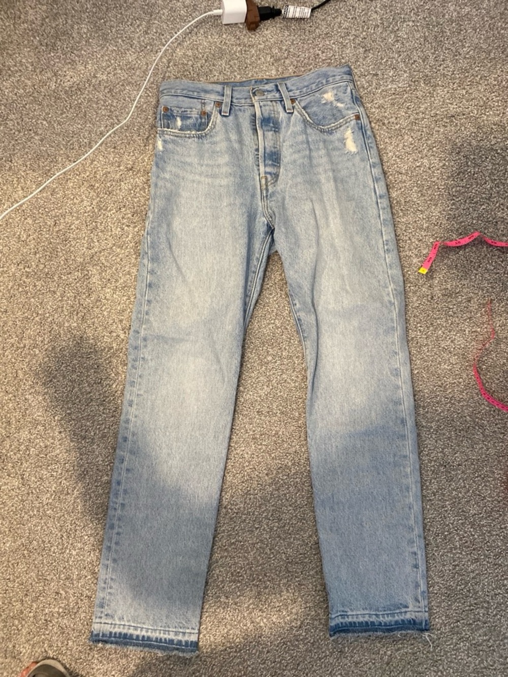 Light Wash Straight Leg Jeans - Blue